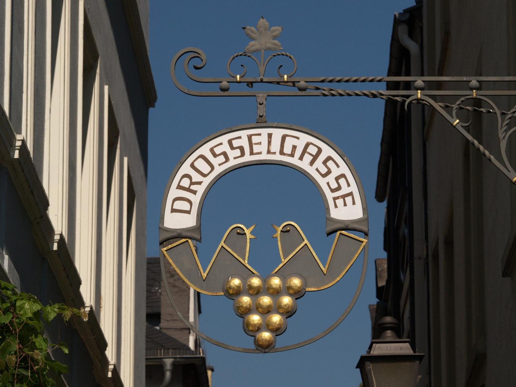 Hotel Trapp Ruedesheim am Rhein Ngoại thất bức ảnh