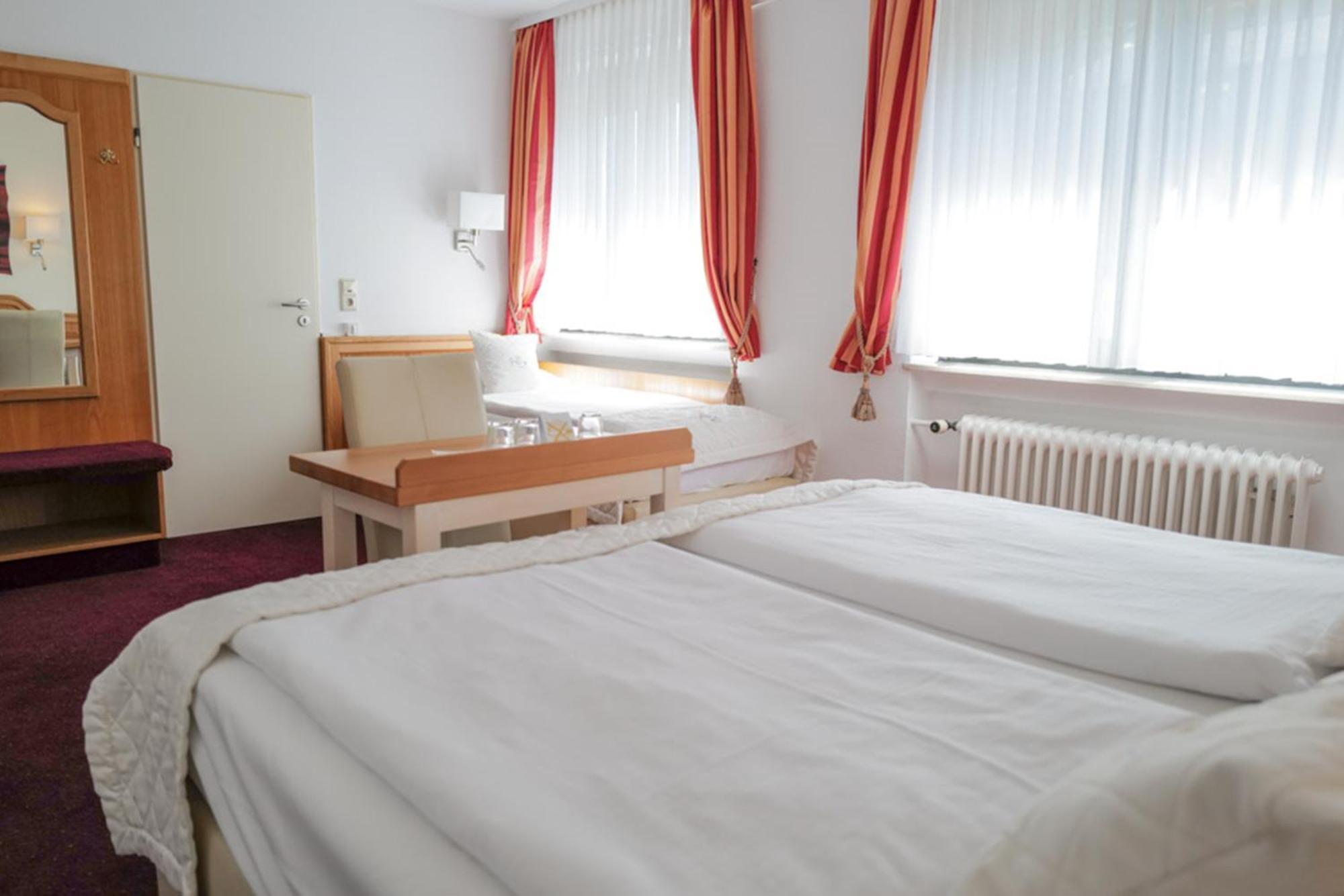 Hotel Trapp Ruedesheim am Rhein Phòng bức ảnh